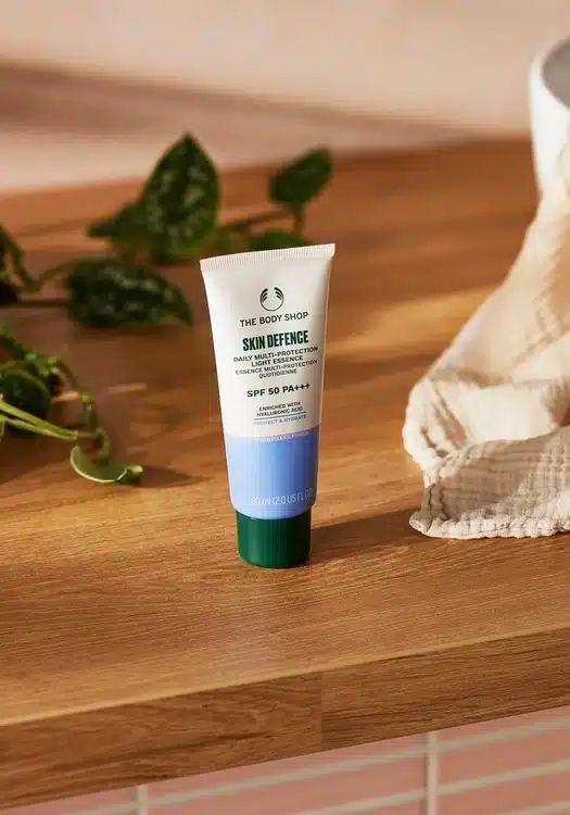 The Body Shop Skin Defence Multi- Protection Light Essence SPF 50 PA +++ Discounts and Cashback