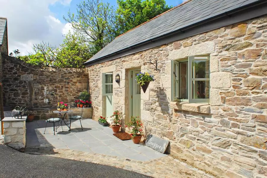 Booking.com Cottages Discounts and Cashback